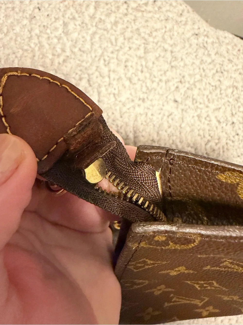 Louis Vuitton Brown Monogram Canvas bucket PM accesories